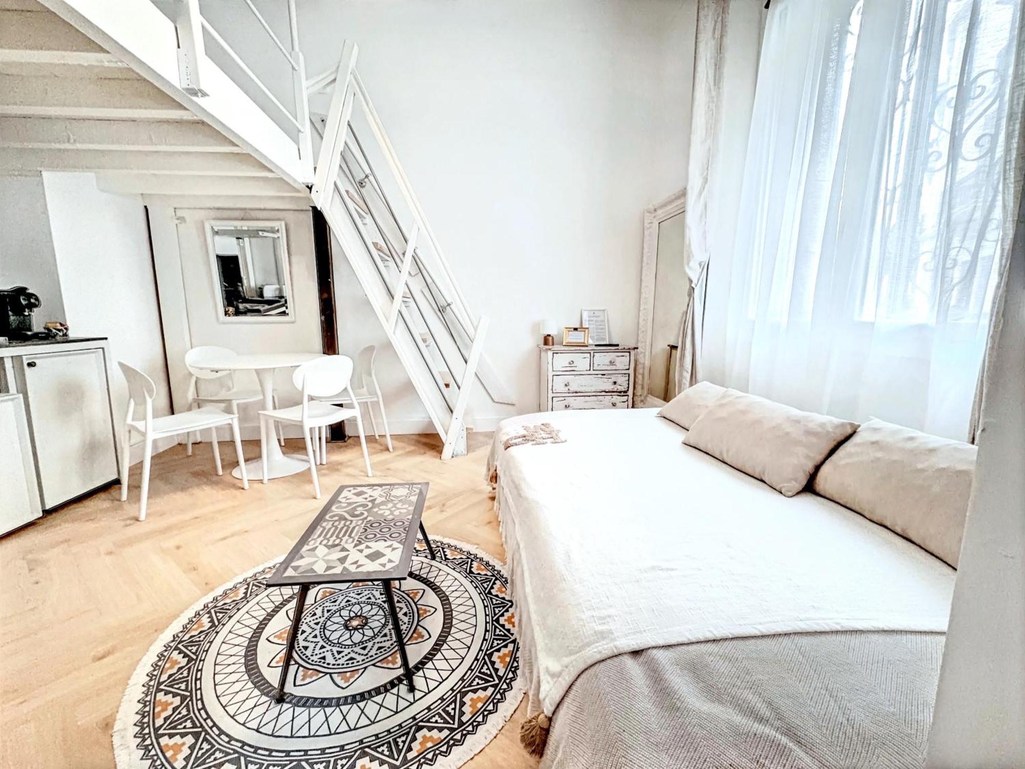 Apartment Mini Duplex 50m Du Vieux Port Cannes