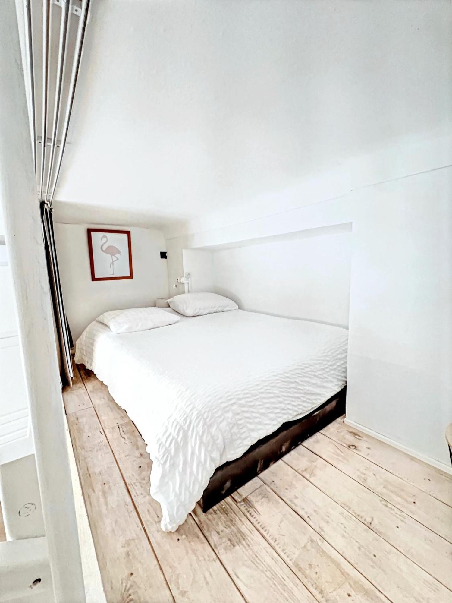 Mini Duplex 50m Du Vieux Port